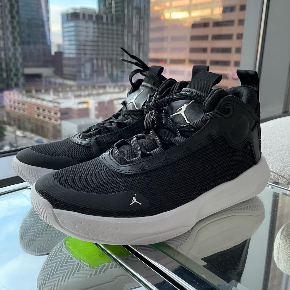 Brand New Jordan Flight US 8.5